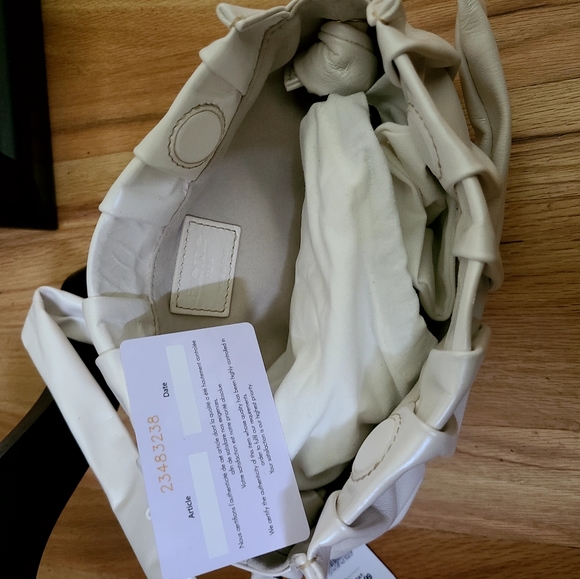 Elleme leather handbag - Picture 9 of 10